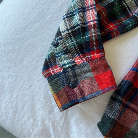 Gap mens split plaid long sleeve red themed wolf embroidered button up - Picture 3 of 7